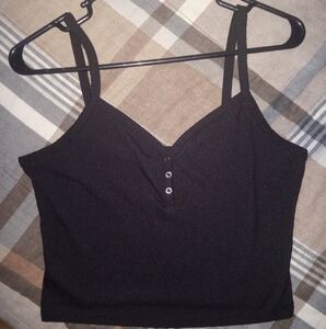 A black crop top only worn once